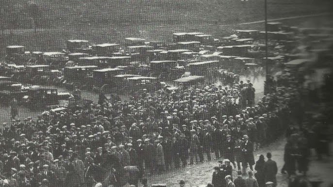 1926 Live tweet media