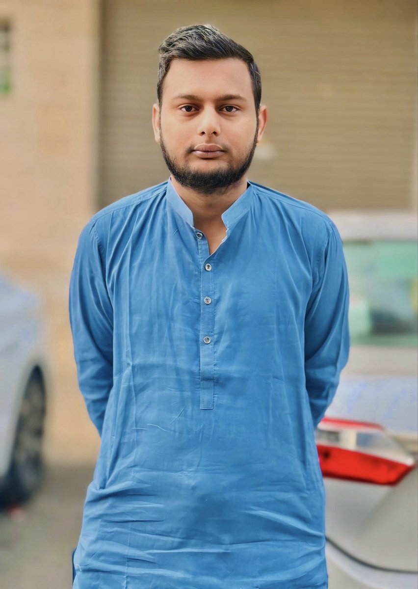 Atifchambal4's tweet photo. Eid Mubarak ❣️ https://t.co/JGHxt4JdcI