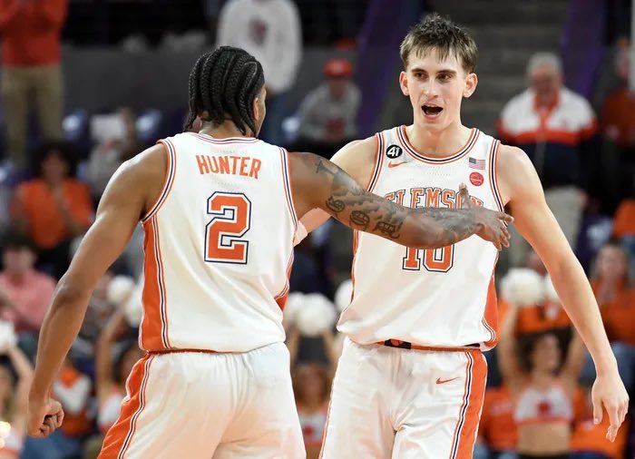 Crichโฆ๏ธ tweet media