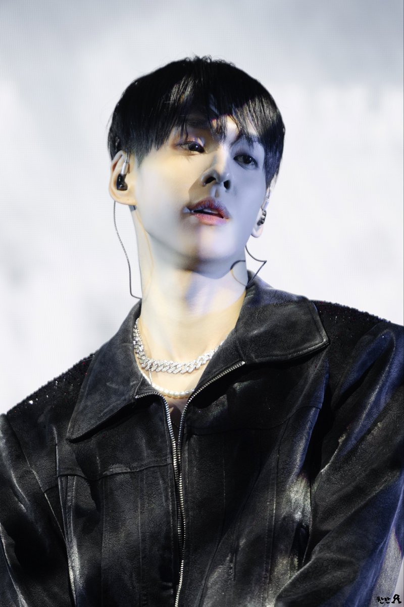 찬란🥂✨ tweet media