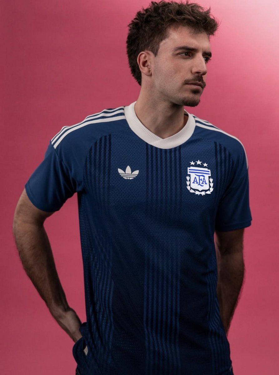 La suplente de Grecia debería haber sido nuestra <a href="/adidasfootball/">adidas Football</a> <a href="/Argentina/">🇦🇷 Selección Argentina ⭐⭐⭐</a>