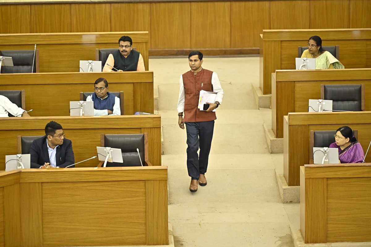 Today I have participated the sixth day of the Budget Session of the 13th Tripura Legislative Assembly.
Discussed on various significant issues of the Budget 2026-27 .

#TripuraLegislativeAssembly
#BudgetSession
