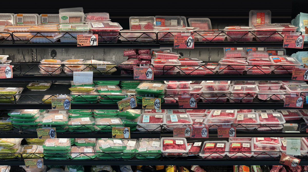 ReciklerkoCans's tweet image. Supermarket meat section featuring neatly packed fresh beef, chicken, and turkey cuts 

shutterstock.com/g/Hitra?rid=19…

#meat #beef #chicken #turkey #shutterstock #shutterstockeditorial  #supermarket #groceryshop #retaildesign #foodretail #protein #steak #groundbeef #chickenbreast