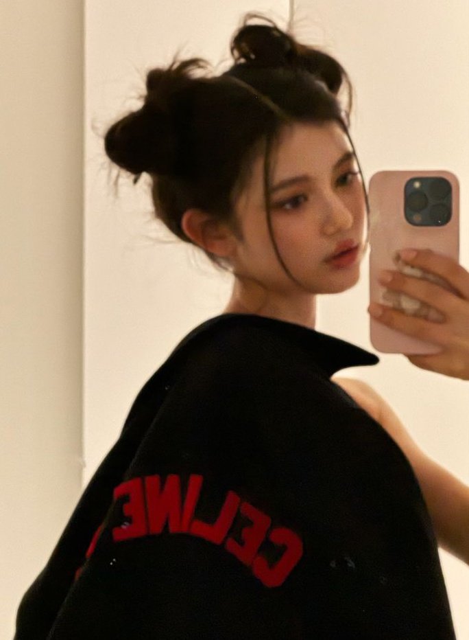 𝚙𝚎𝚊𝚛𝚕 tweet media