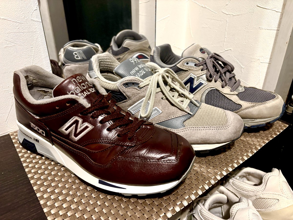 shinrakun_e12's tweet photo. 自分で履くならチビN派。

#ニューバランス #newbalance
#CM1500 #U998 #2002R https://t.co/OPDlGWLtfu