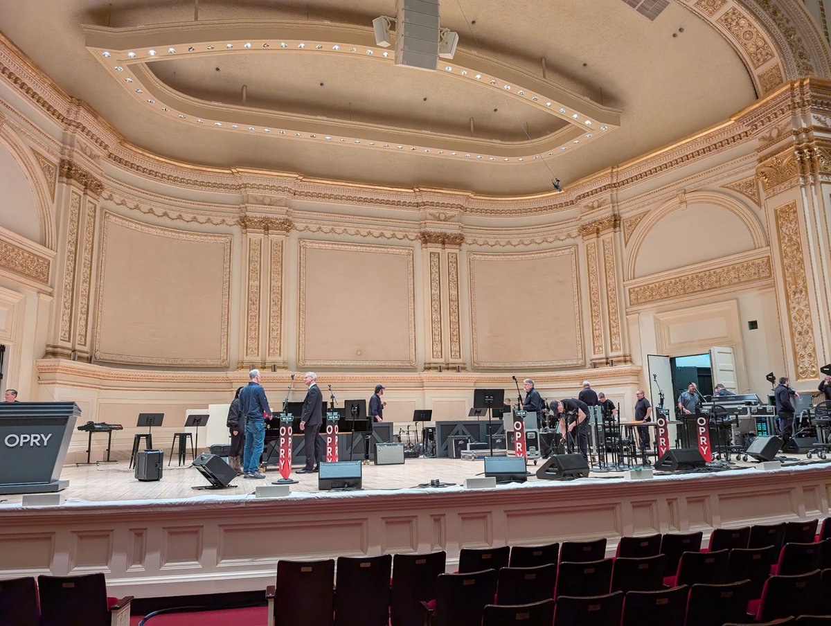 Grand Ole Opry tweet media