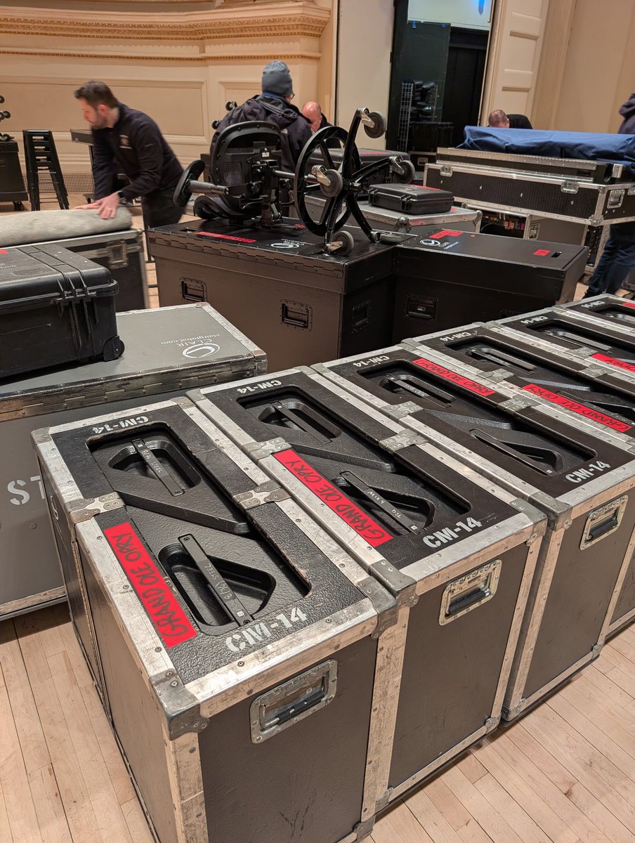 Grand Ole Opry tweet media