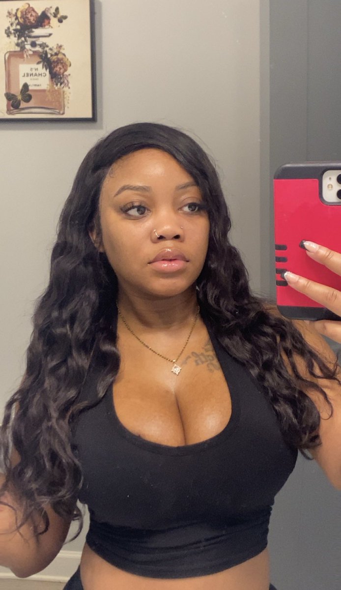 TheRealAriKari tweet media