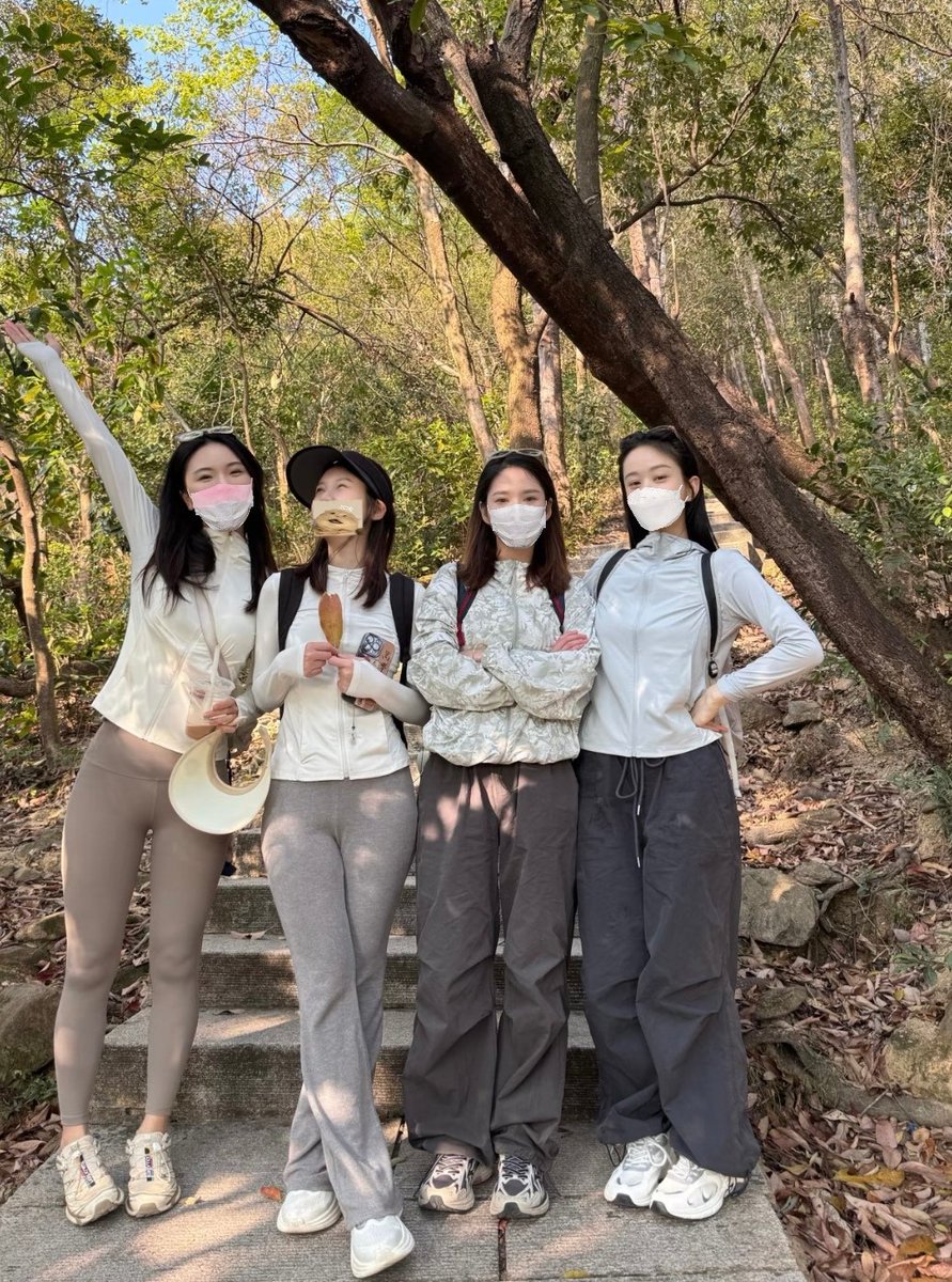 柠檬兔原味宿舍 tweet media