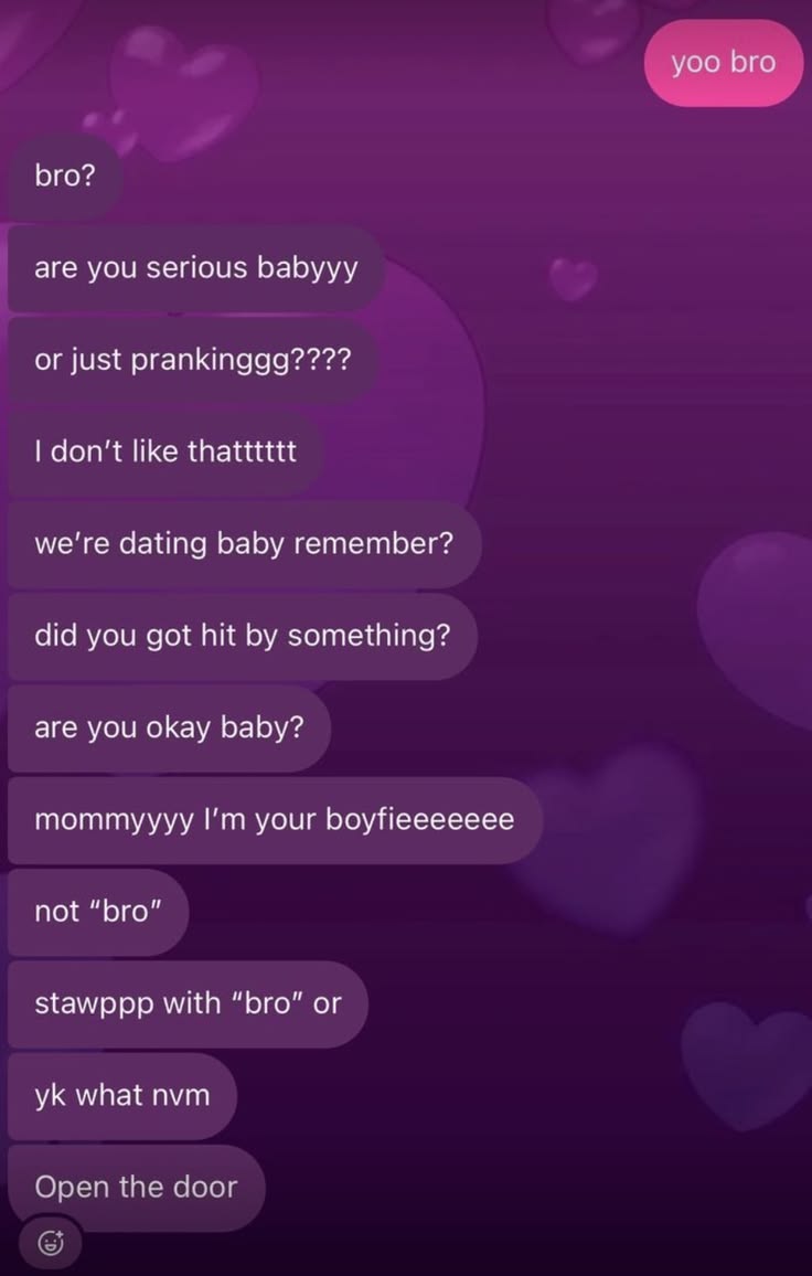 Awkward Text Messages tweet media