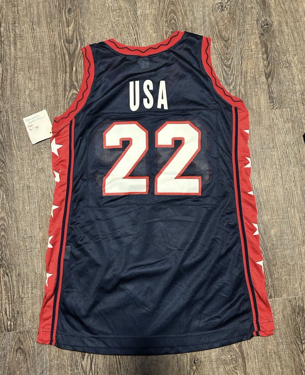 HoopGrids.com tweet media