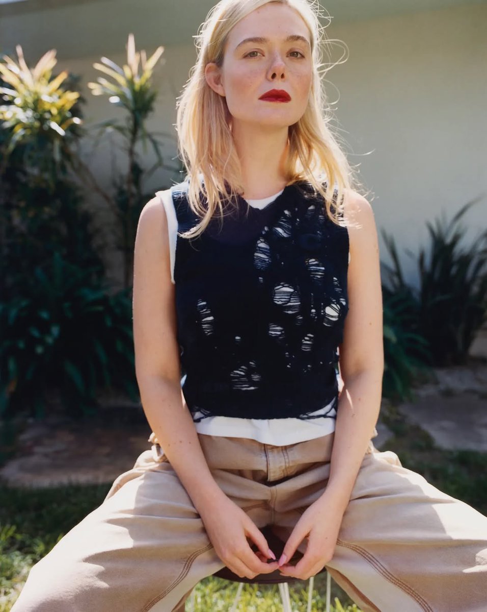 Magazine Covers 🐰 tweet media