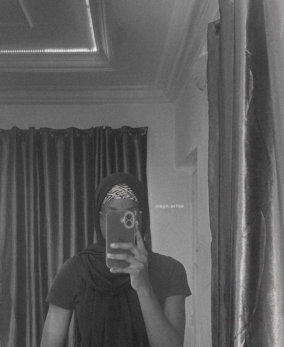 Miss.ayo.artss tweet media