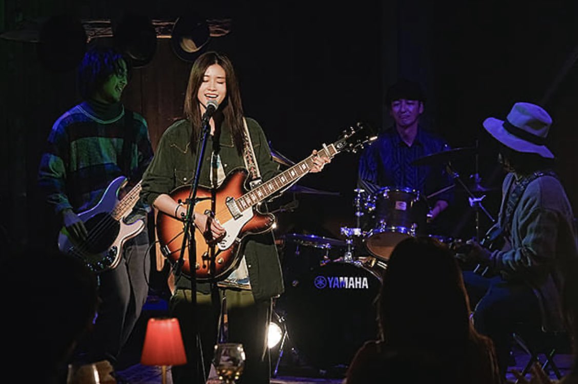 『君が最後に遺した歌』
お互いがお互いの生きる意味になる関係性が描かれる映画はやはり強い。そこに喪失感も加わり、自分好みの要素が詰め込まれていて、とても好きな作品。
約1年の練習を積み重ねた生見愛瑠の歌声がこの映画に強度を与えていたし、道枝駿佑のラストの表情が良かった。良作です。