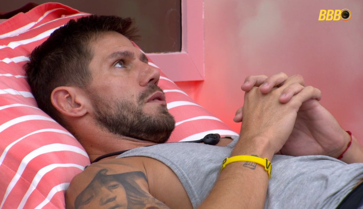 𝓃𝒶𝓉𝒶𝓁𝒾𝒶 🦥 tweet media