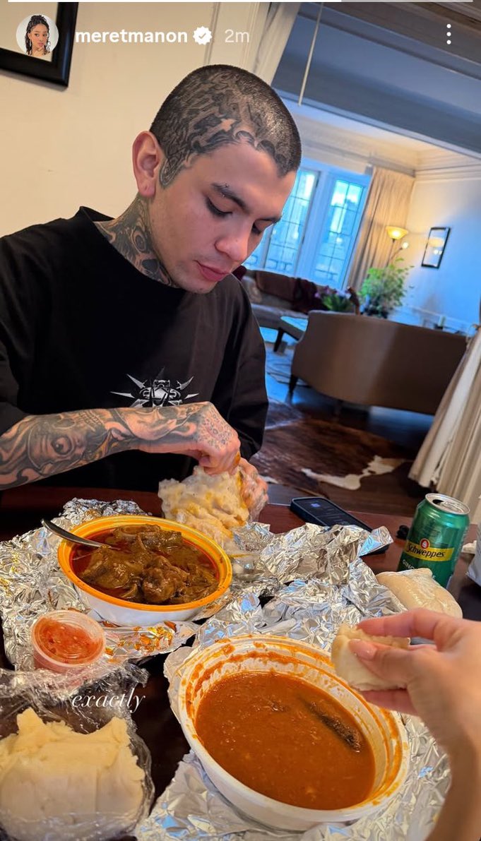 dollydied's tweet photo. @Flyingpig6769 @dalrohss @Manon_Team face reveal… Ik I’m chopped 🥹 https://t.co/mw1OR2Tr38