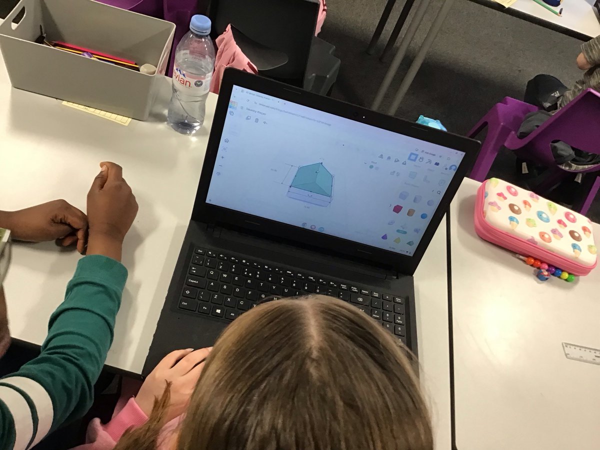 StOsYear3's tweet photo. Year 3 have been designing mini greenhouses using Tinkercad in our DT lesson this afternoon! https://t.co/9PED6dJDxb