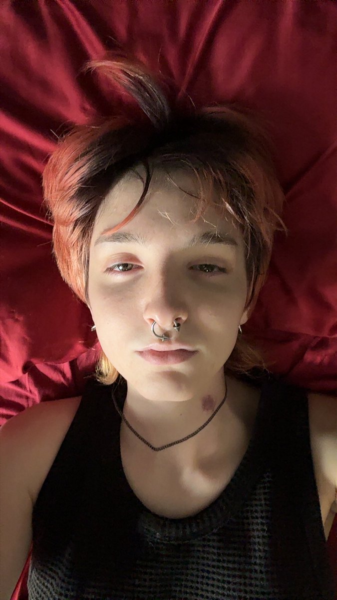 ☻ ₗₑₒ ☹︎🔞❤️🔥 tweet media