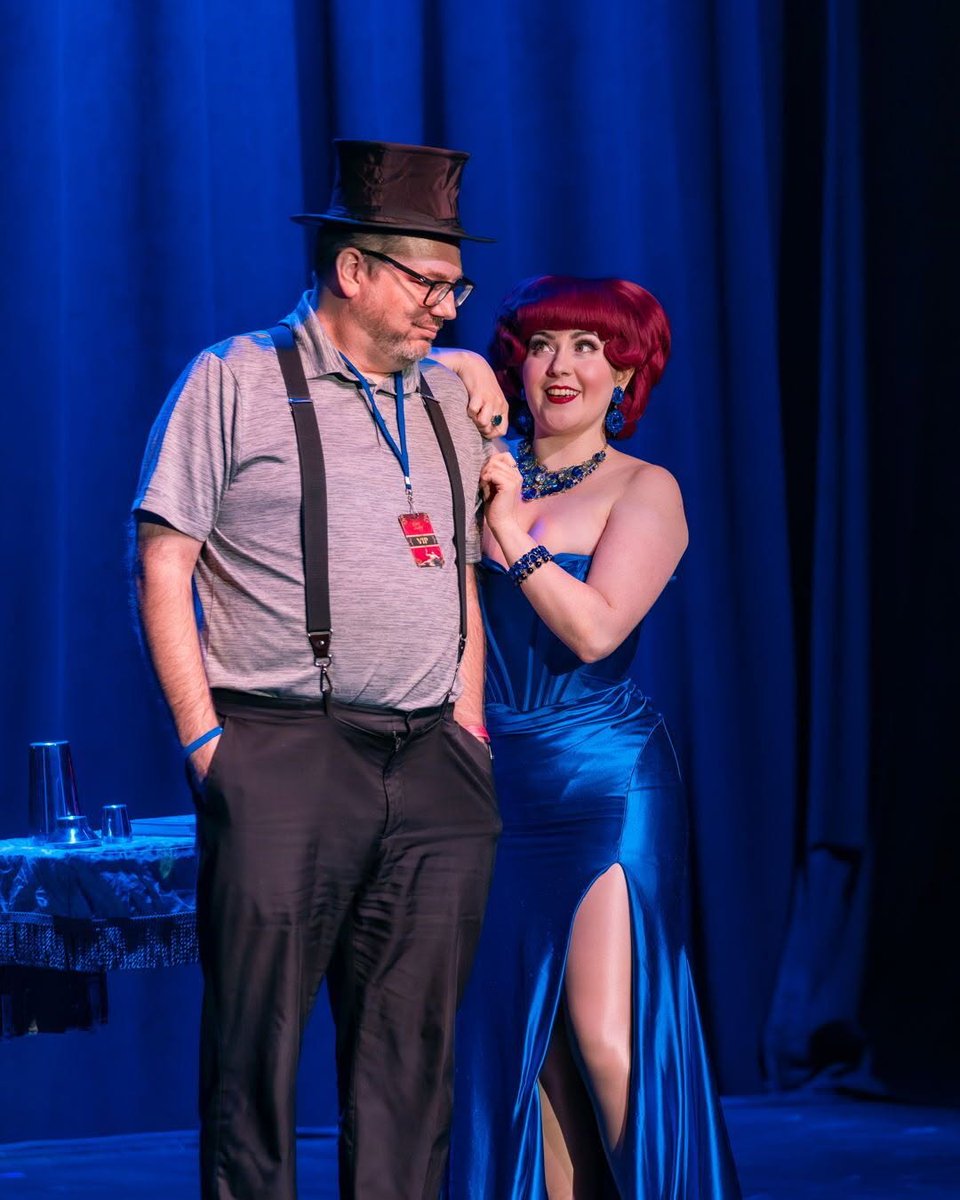 Lucy Darling tweet media