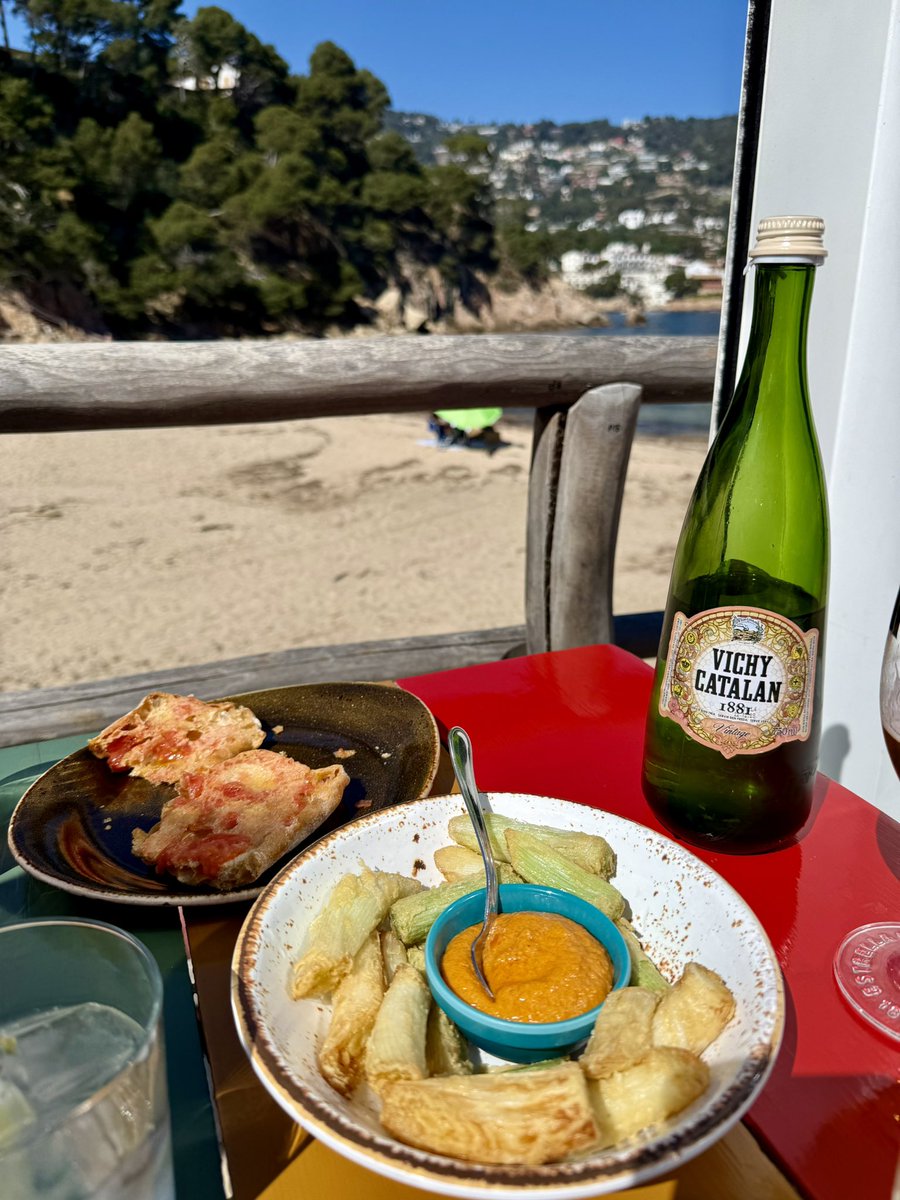 Carlos Sancha tweet media