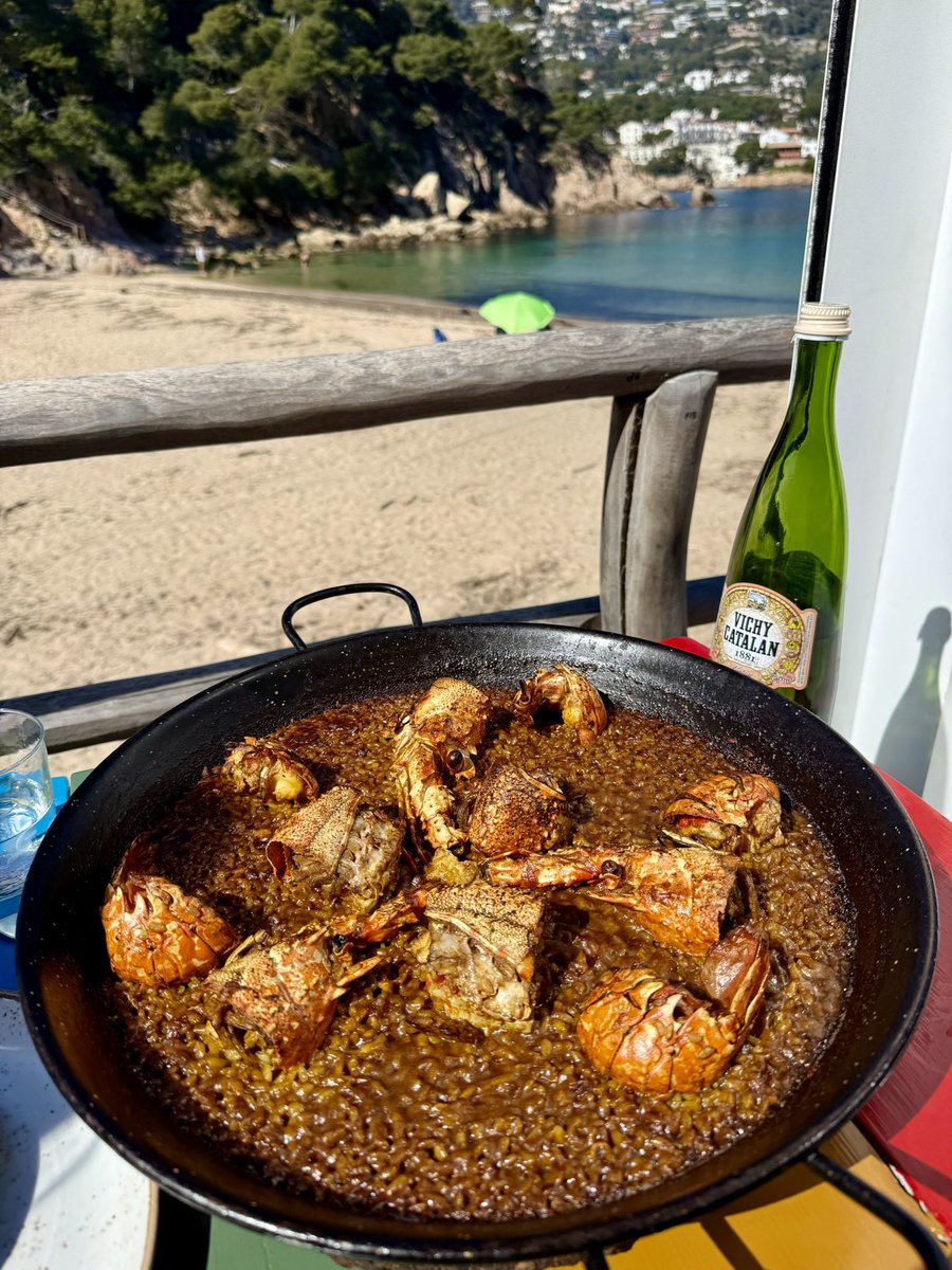 Carlos Sancha tweet media