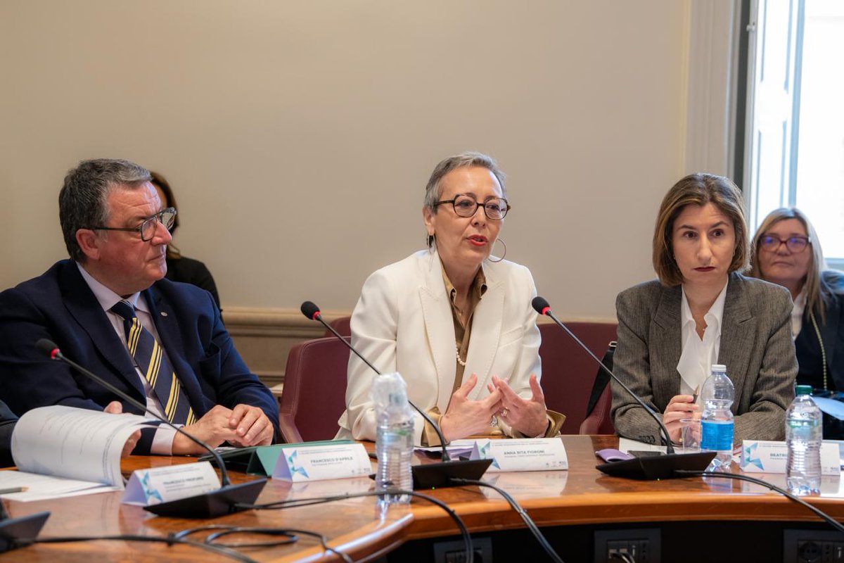 Confcommercio Professioni tweet media