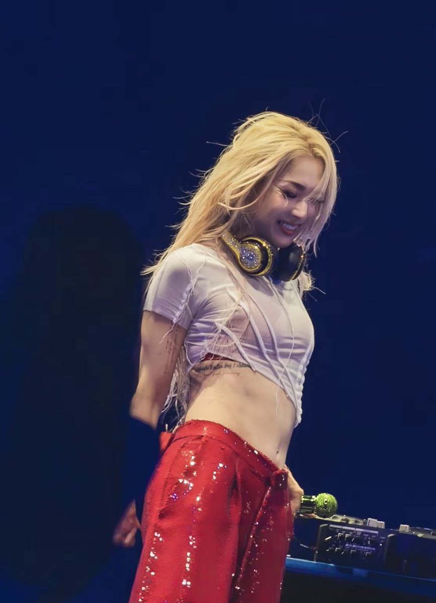 IvanChen tweet media