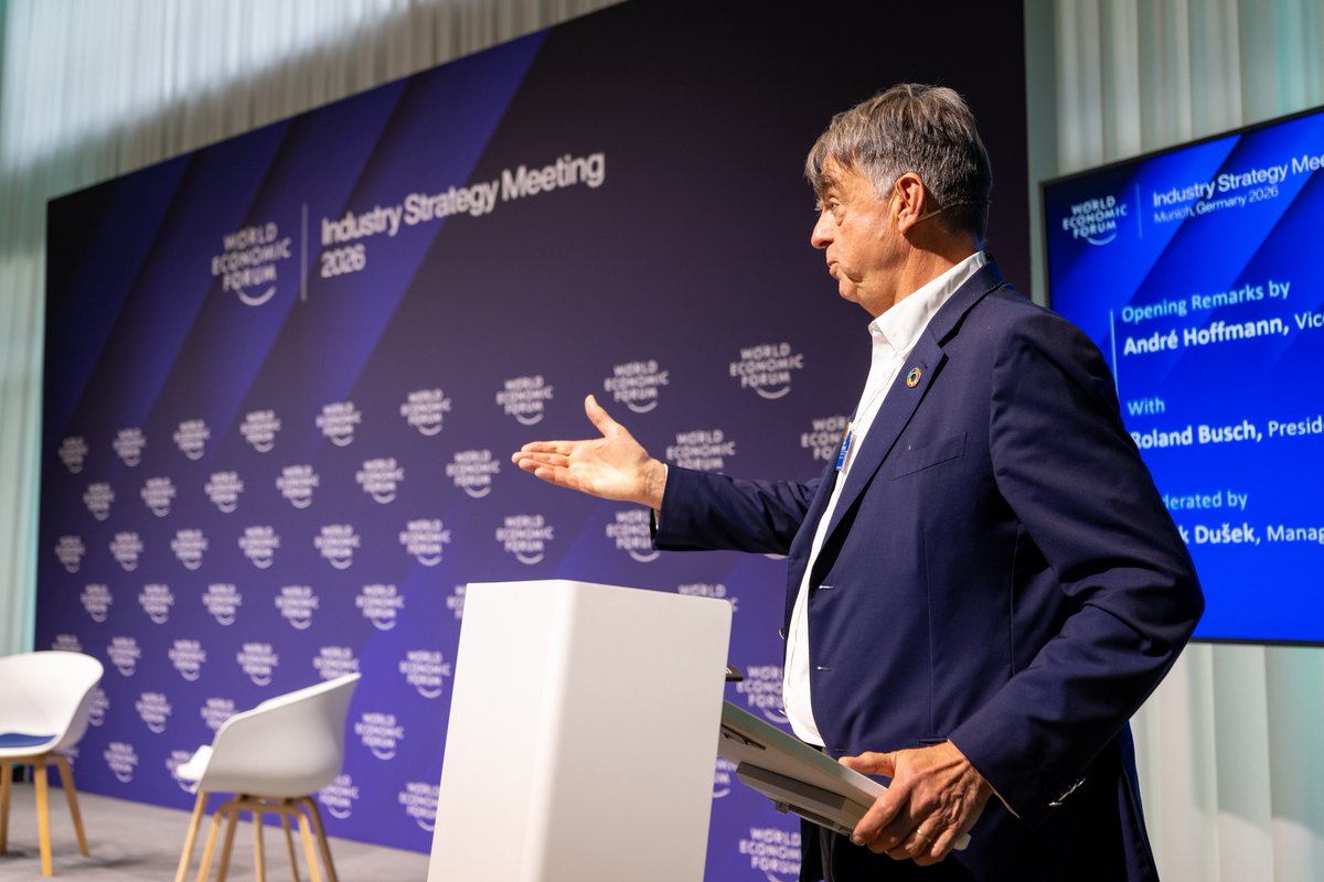 World Economic Forum tweet media