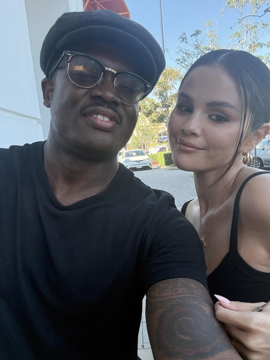 Portal Selena Brasil tweet media