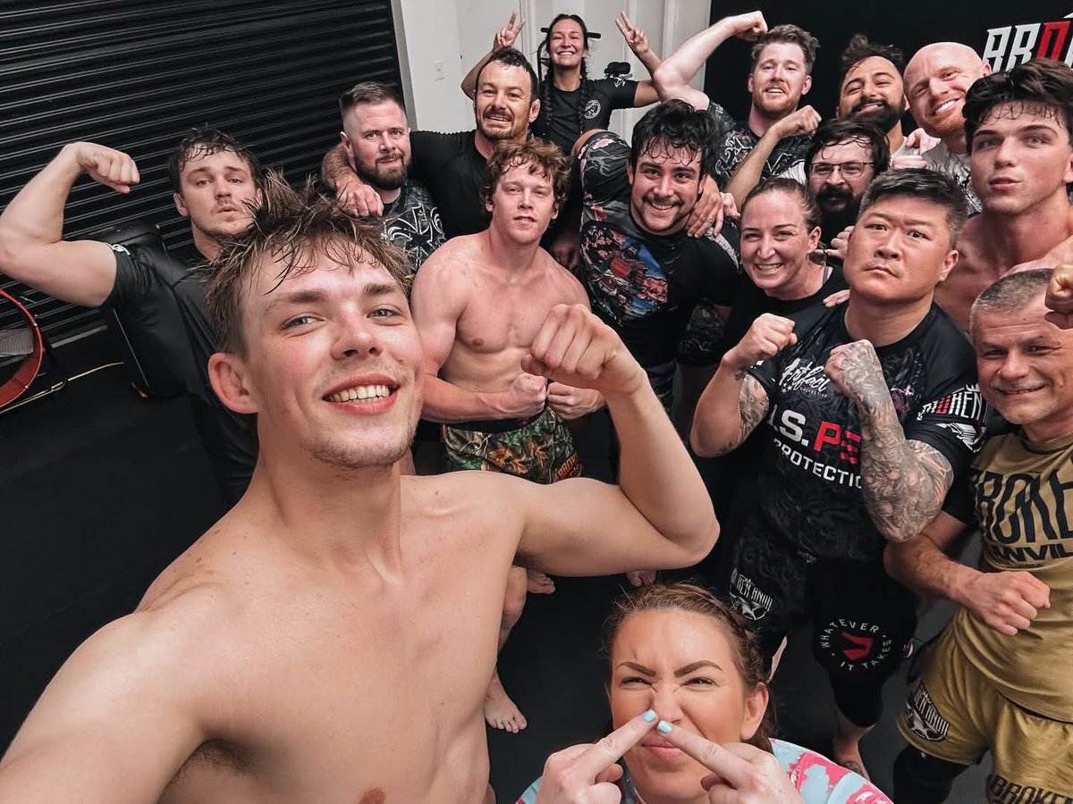 Oblivion Pride tweet media