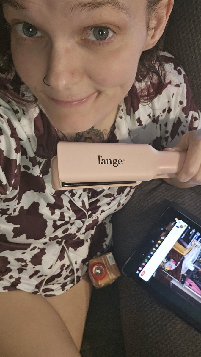 PintSizedMomma tweet media