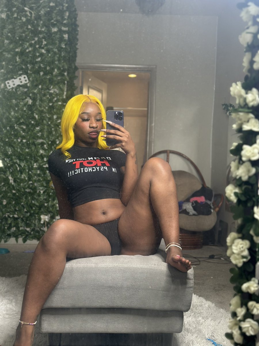 Slim bae tweet media