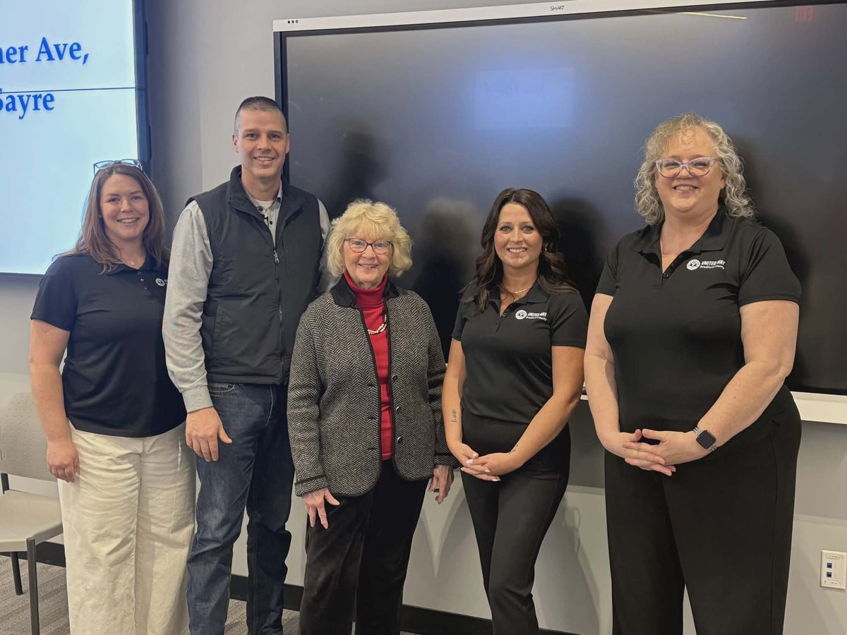 Rep. Tina Pickett tweet media