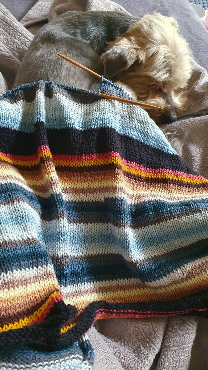 HowManyDaysUntilGrammis tweet media