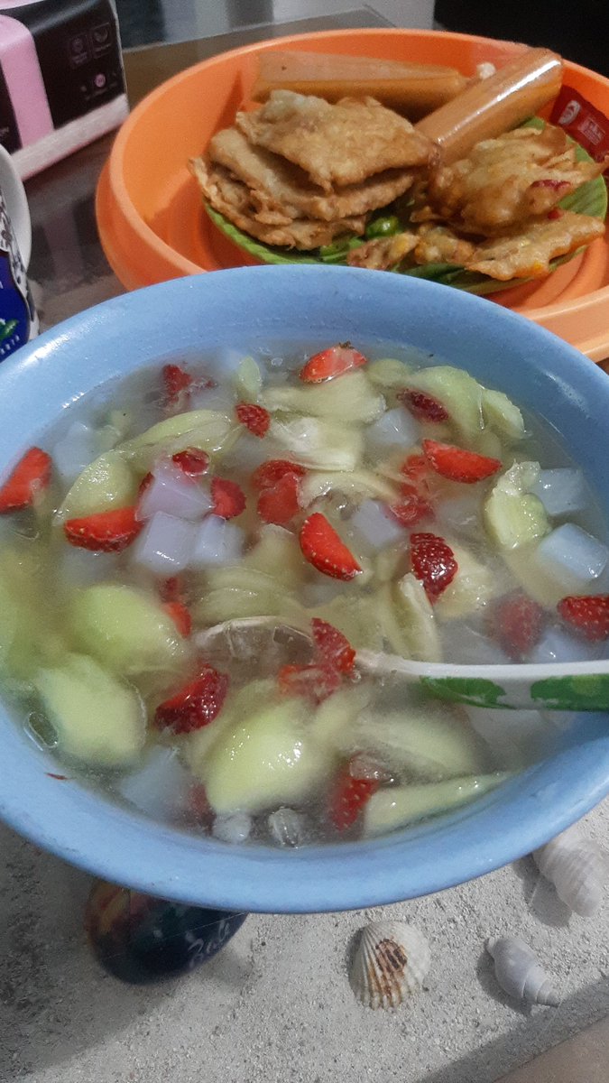 Her Rachman D P tweet media