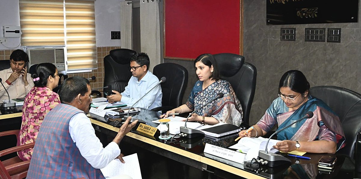 District Administration Buxar tweet media