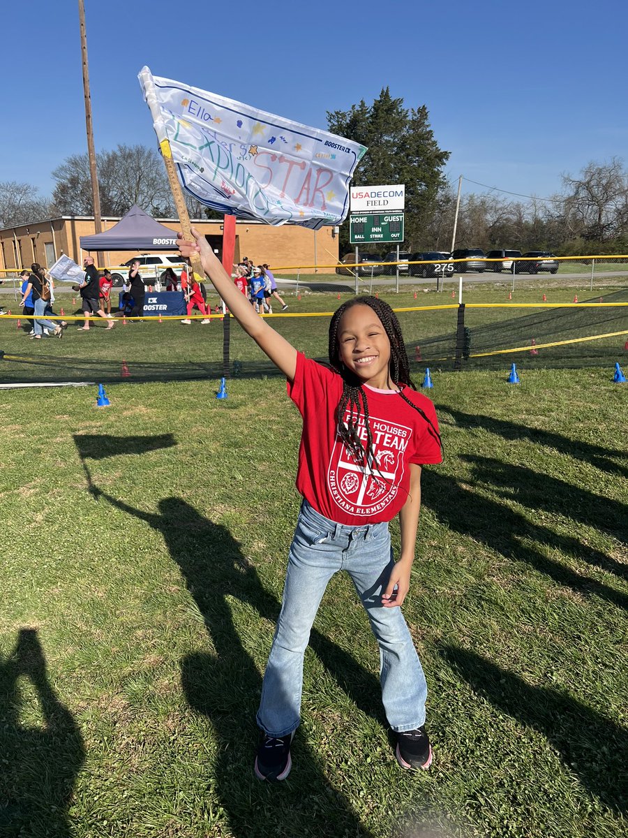 VetterFamily300 tweet media