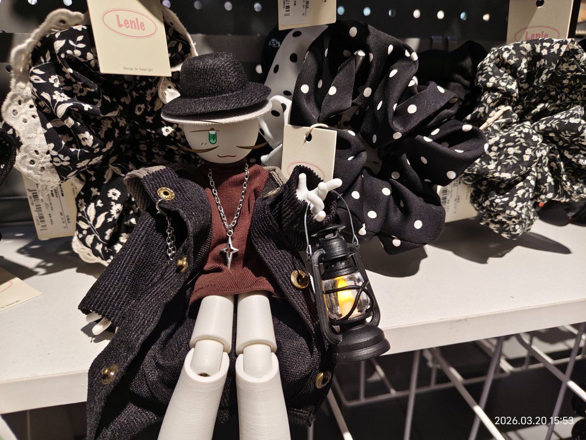 TangJun_Tarlin's tweet image. Copperright, but real-life version!
I bought two body-blank BJD dolls. Once I dressed them up, they came to life and became my ship🤤🤤🤤
#THSC #ReginaldCopperbottom #RightHandMan #copperright