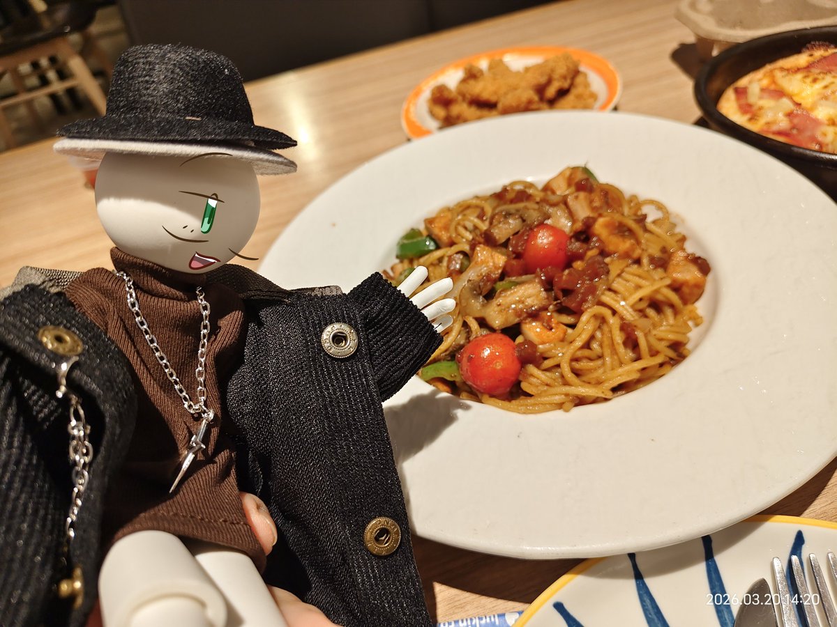 TangJun_Tarlin's tweet image. Copperright, but real-life version!
I bought two body-blank BJD dolls. Once I dressed them up, they came to life and became my ship🤤🤤🤤
#THSC #ReginaldCopperbottom #RightHandMan #copperright