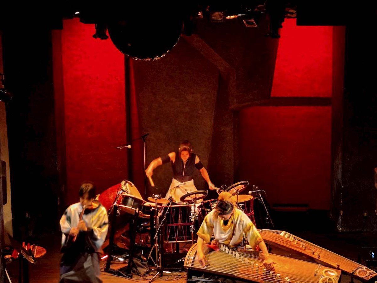 黒流-kurona- tweet media