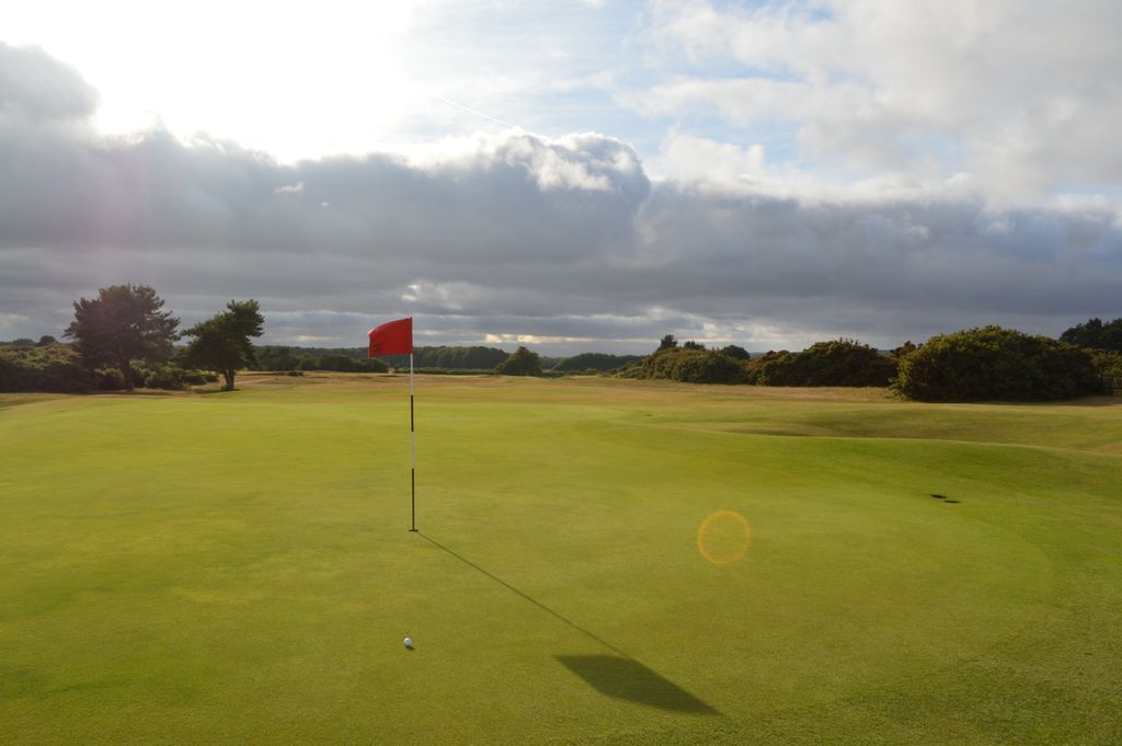 Ganton Golf Club tweet media