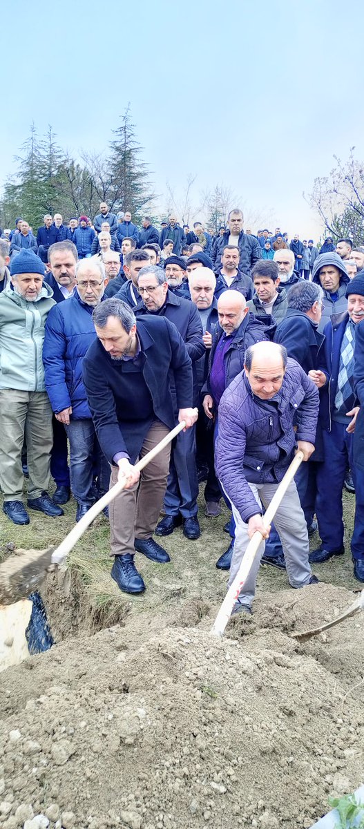 AGD Anadolu Gençlik tweet media