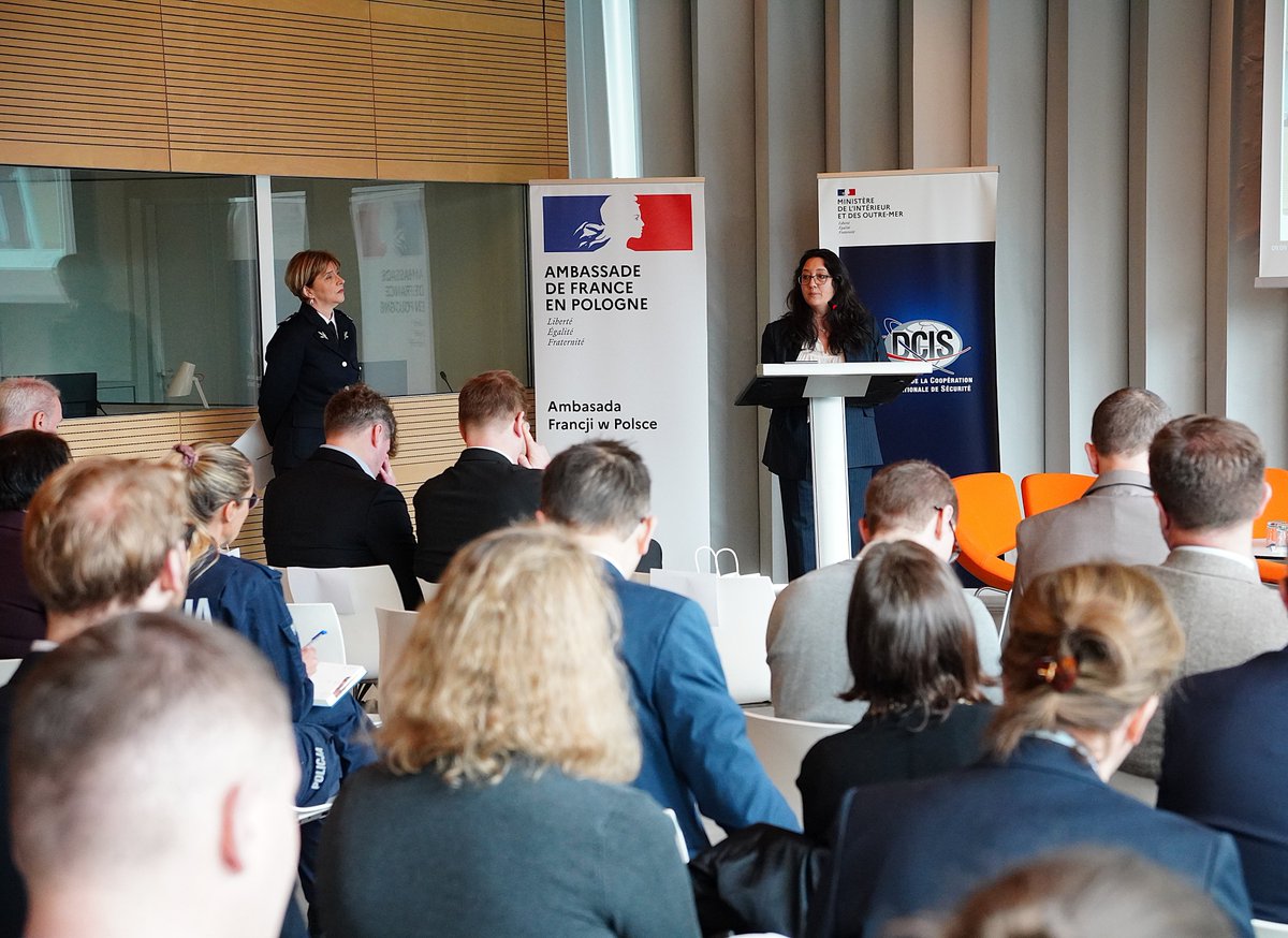 La France en Pologne 🇫🇷🇪🇺 tweet media