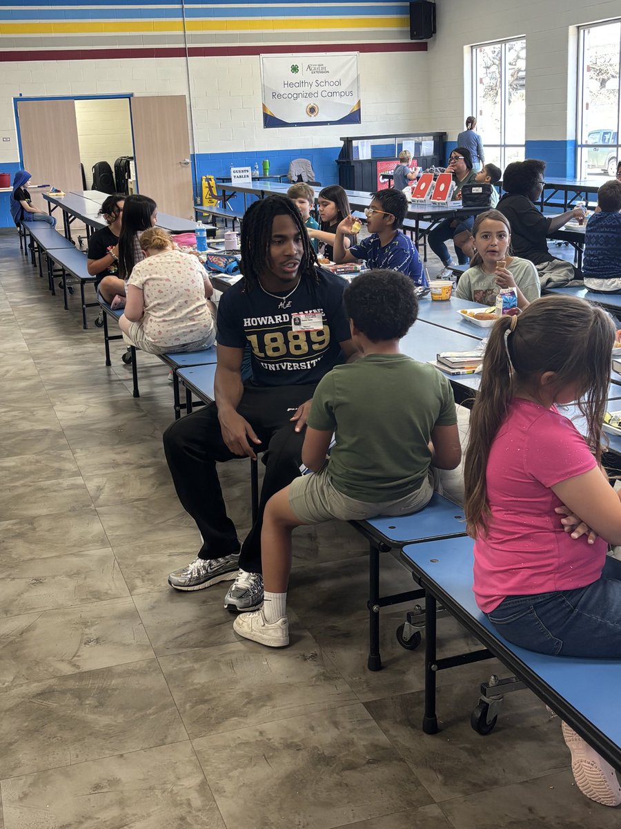 Howard Payne University Football tweet media