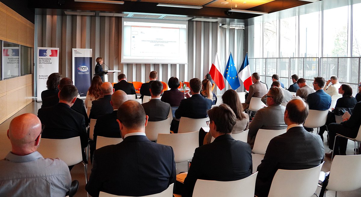 La France en Pologne 🇫🇷🇪🇺 tweet media