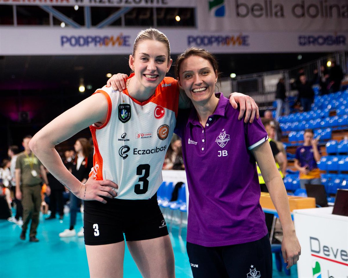 Damian Gołąb tweet media