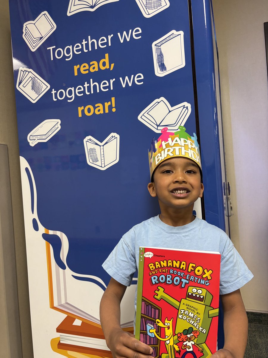 We 🫶 our birthday book vending machine! Happy Birthday 🥳