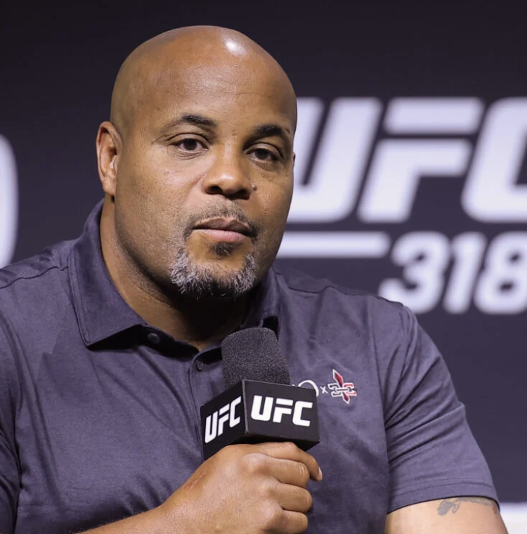 FIGHT SPORTS tweet media