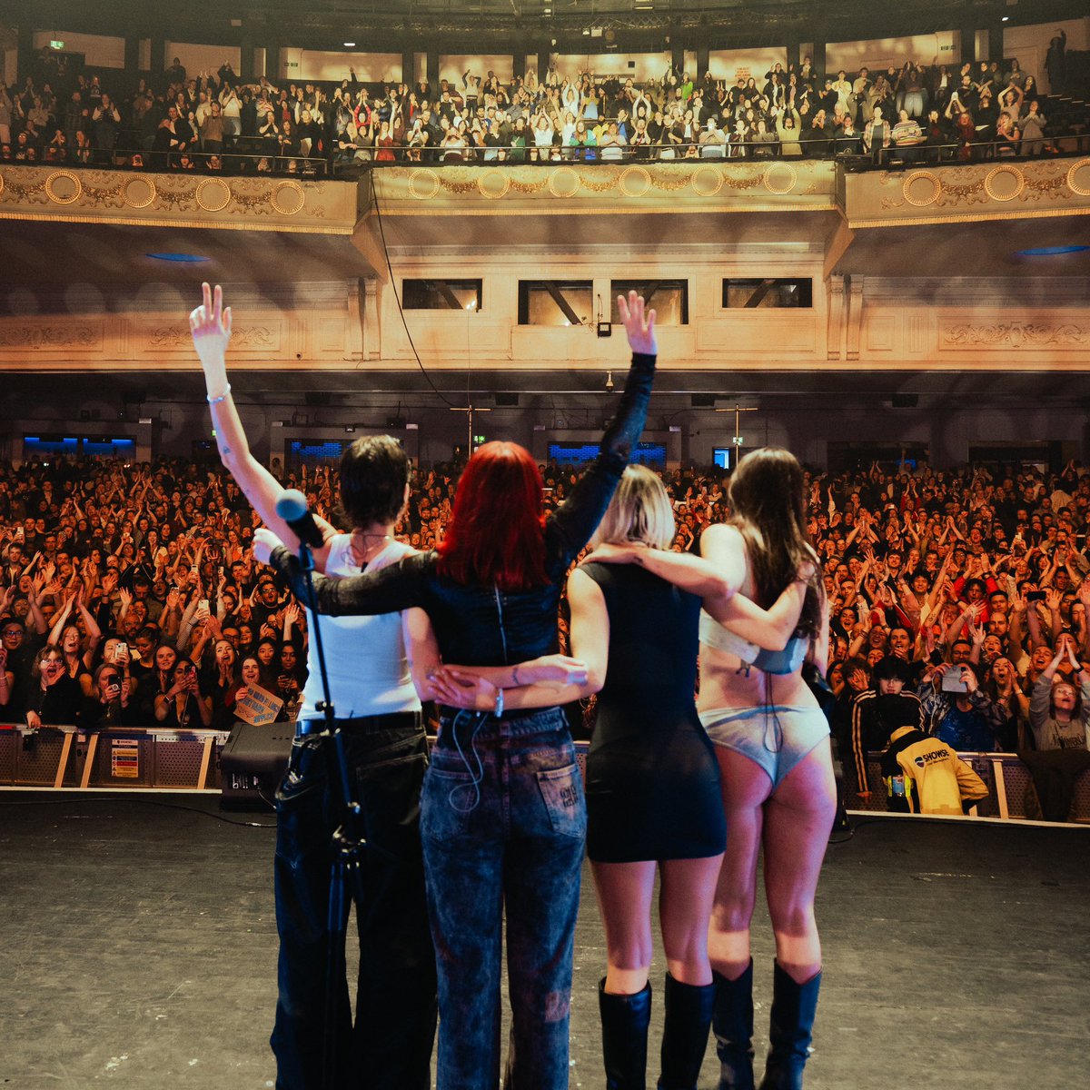 The Beaches tweet media