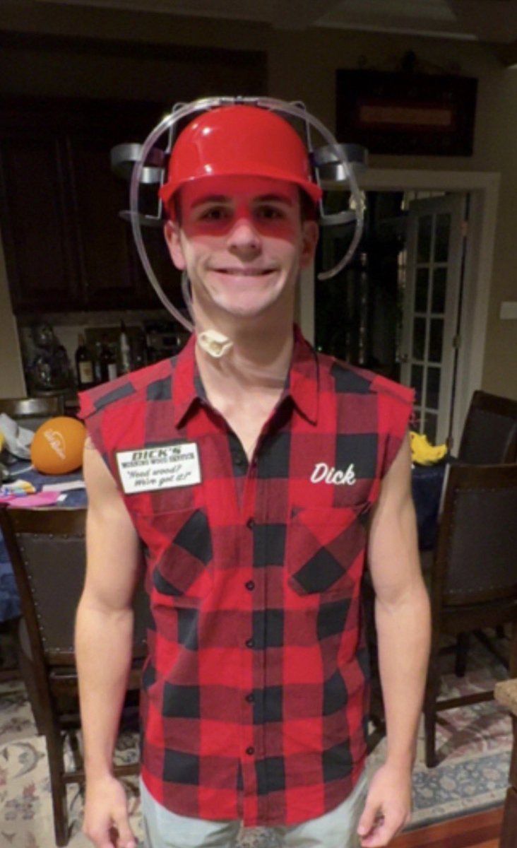 USC Student Section™ tweet media